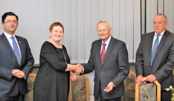 Agreement between AAP and ACCA signed